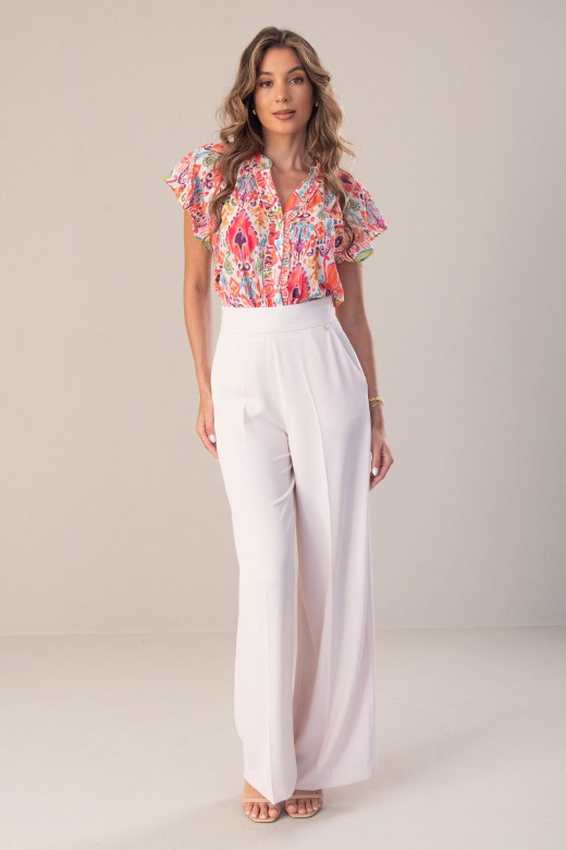 Blusa estampada com detalhe de folhos na frente