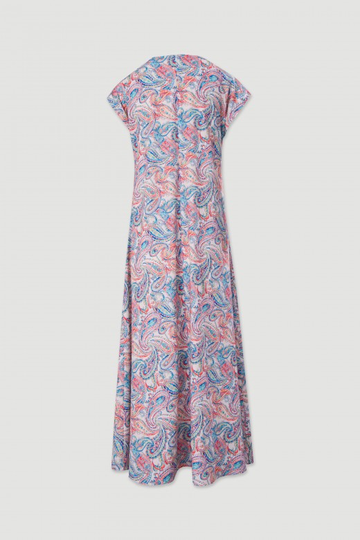 Vestido comprido estampado em tecido fluido oversize