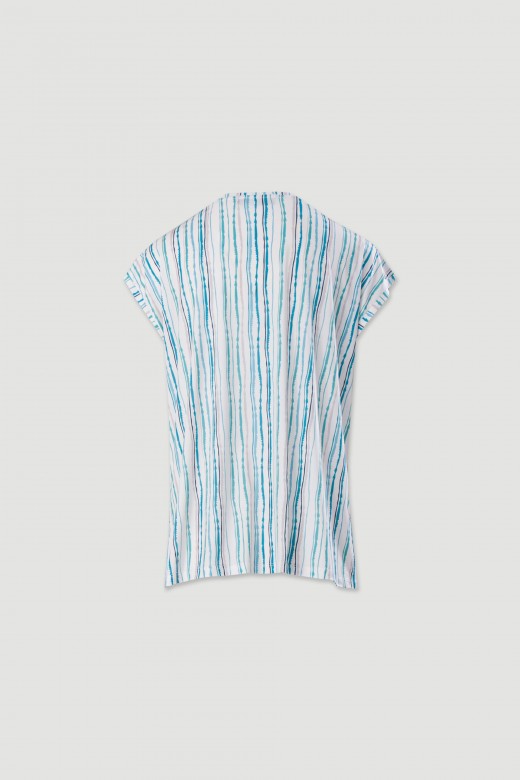Printed v-neck tunic in cool-touch knit