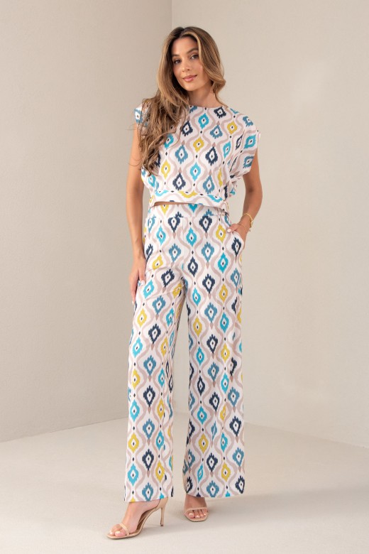 Wide-leg printed trousers
