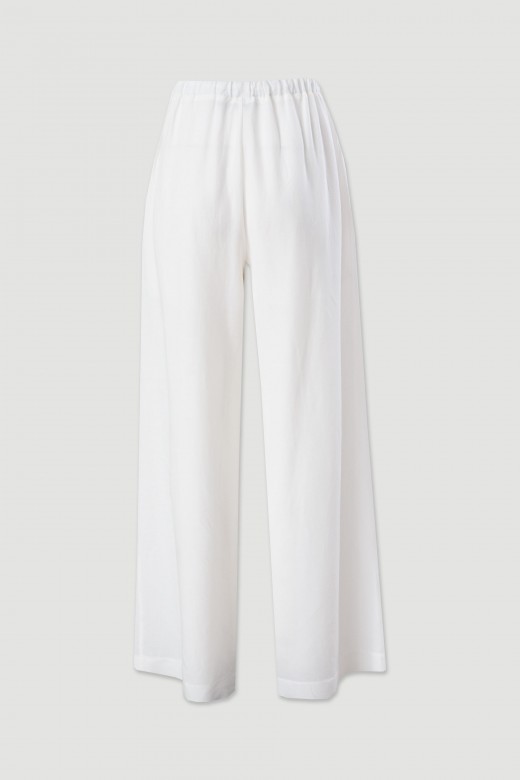 Cala fluda wide leg com cintura subida