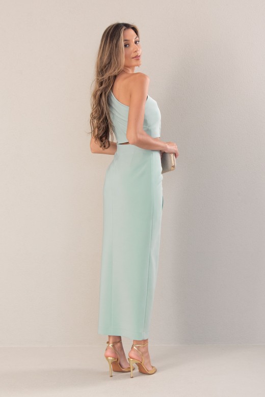 Vestido assimtrico cut out