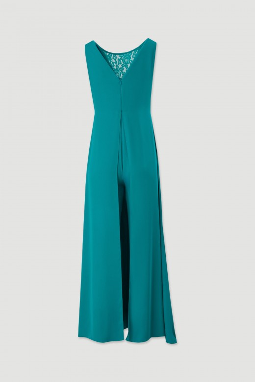 Flowy jumpsuit with tulle details