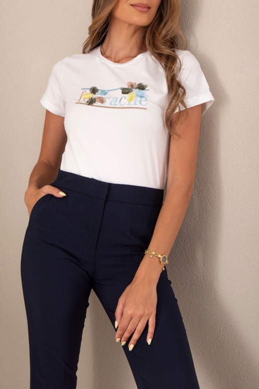 T-shirt em algodo com bordado frontal