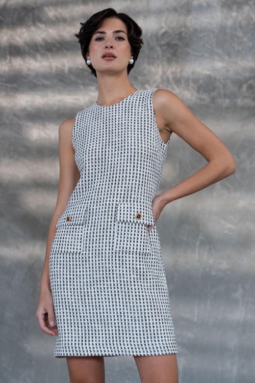 Vestido cintado texturizado