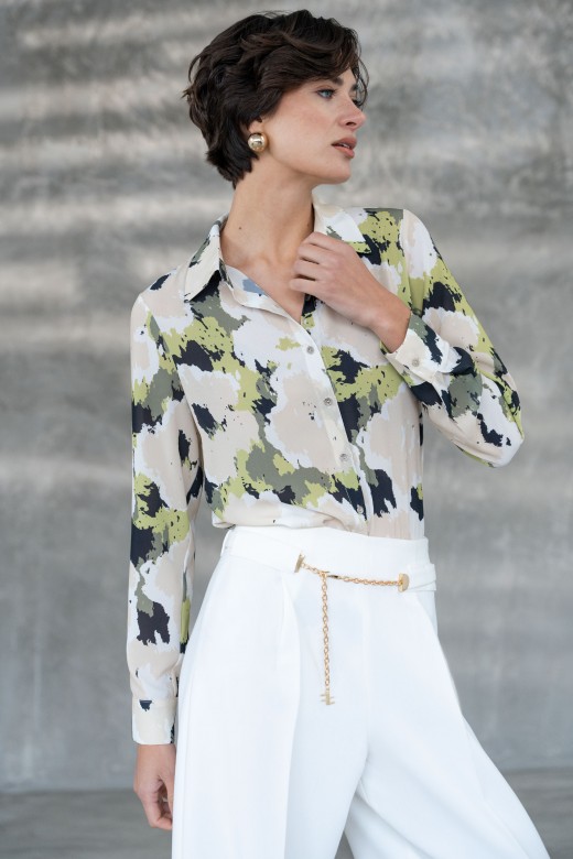 Flowy printed blouse Flowy printed blouse