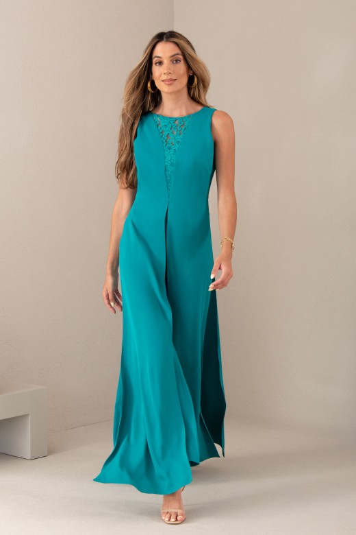 Flowy jumpsuit with tulle details