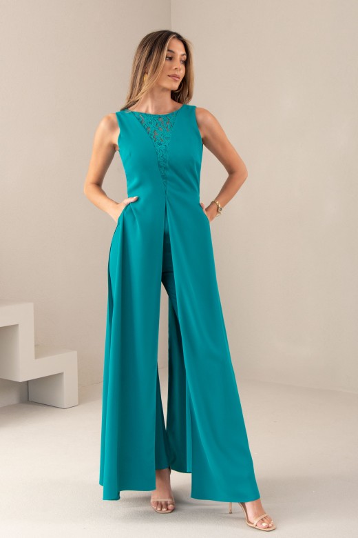 Flowy jumpsuit with tulle details
