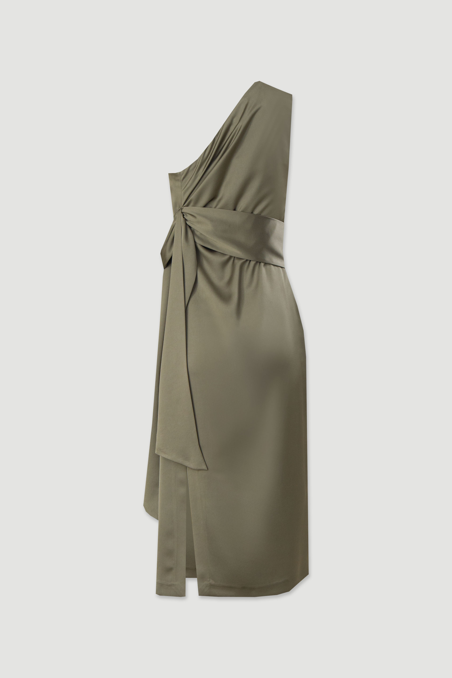 Vestido satinado con escote asimétrico y lazada en la cintura