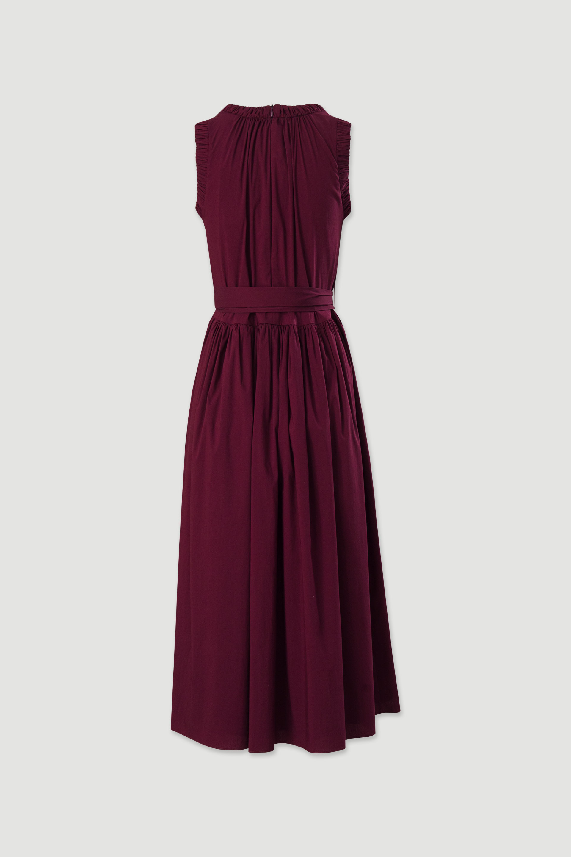 Vestido midi com detalhe de franzido e cinto