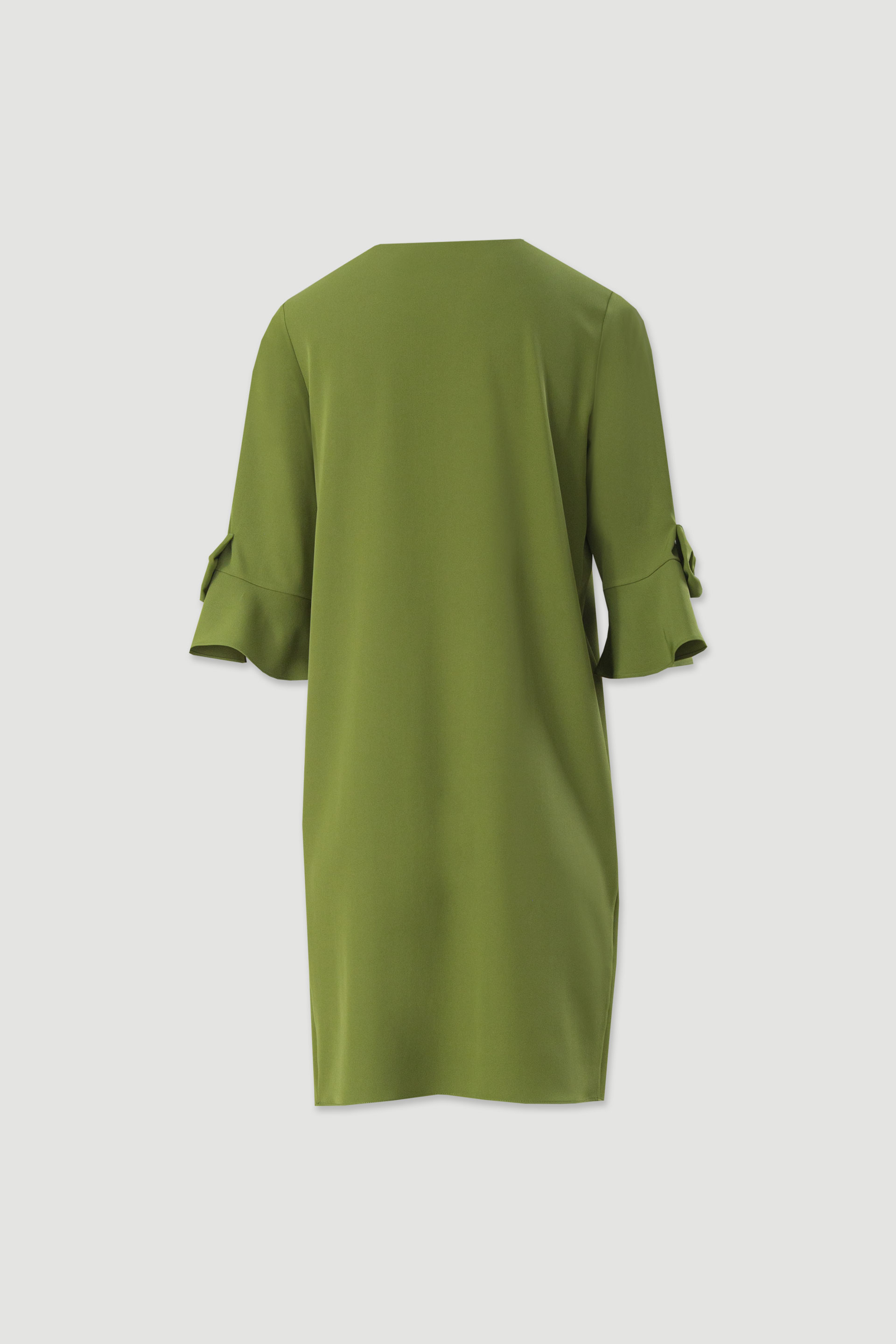 Vestido fluido con escote en v y manga con lazo