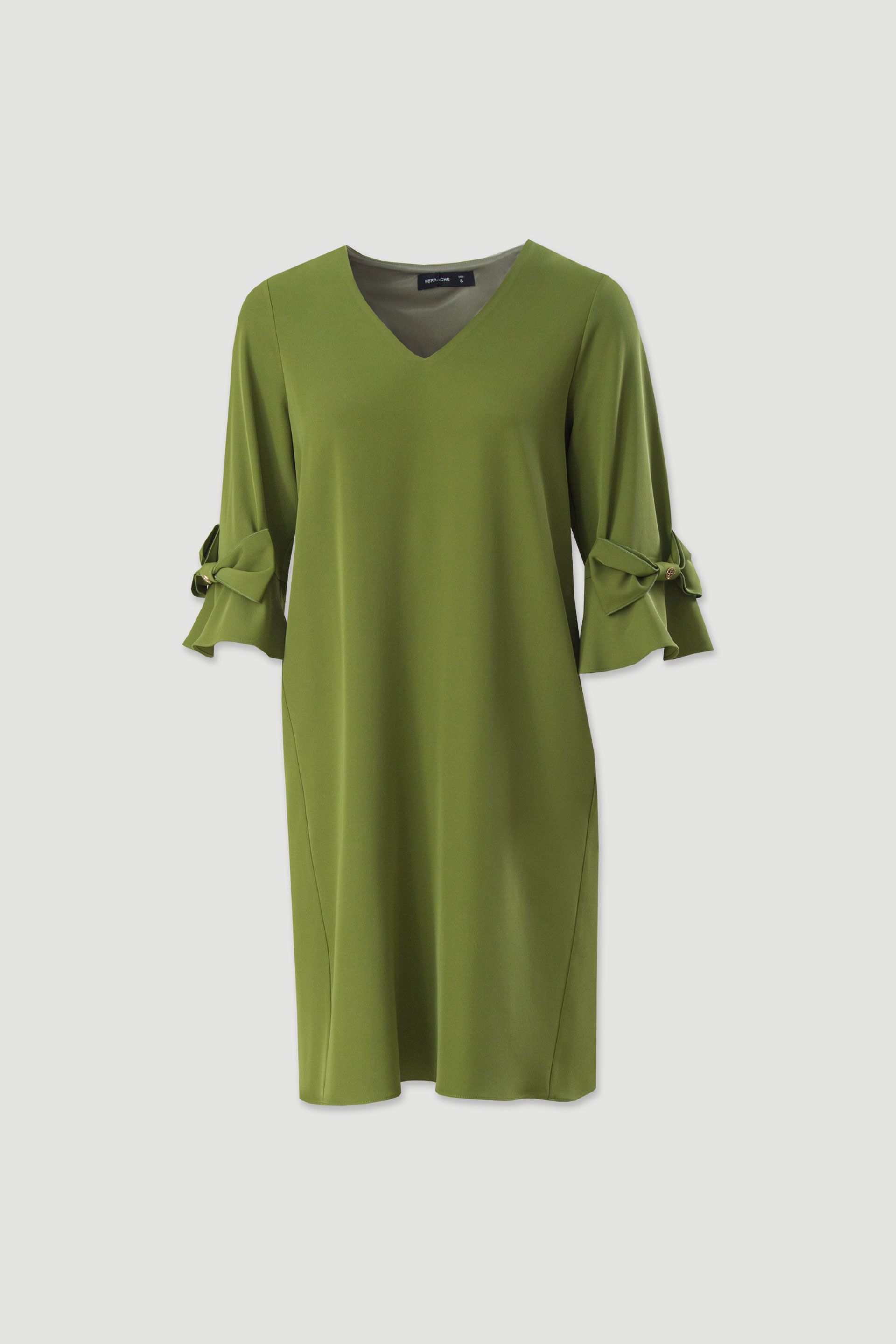 Vestido fluido con escote en v y manga con lazo