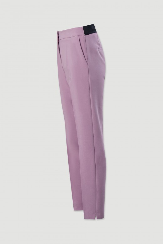 Pantaln clsico de tiro alto con detalle de cinturn elstico
