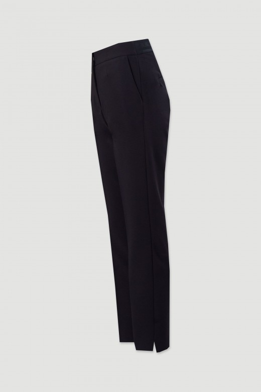 Classic high-waisted trousers with elastic belt detail