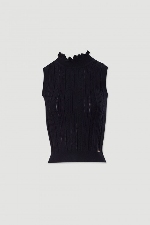 Sleeveless textured knit top with ruffled collar