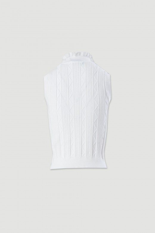 Sleeveless textured knit top with ruffled collar