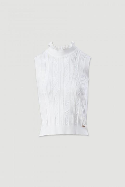 Sleeveless textured knit top with ruffled collar