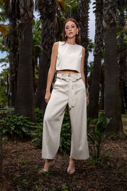 Cropped wide-leg linen-blend trousers with belt Cropped wide-leg linen-blend trousers with belt