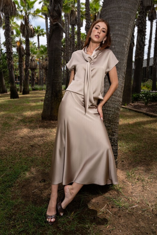 Long satin skirt