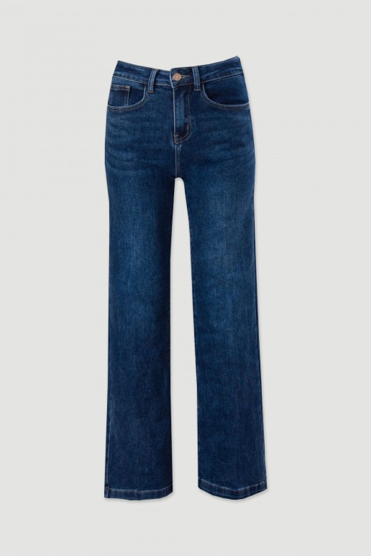 Jeans retas de cintura subida