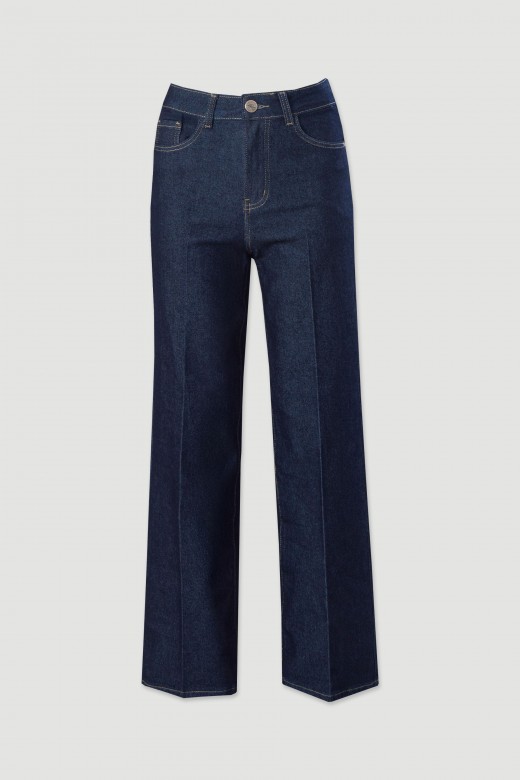 High-waisted straight-leg jeans