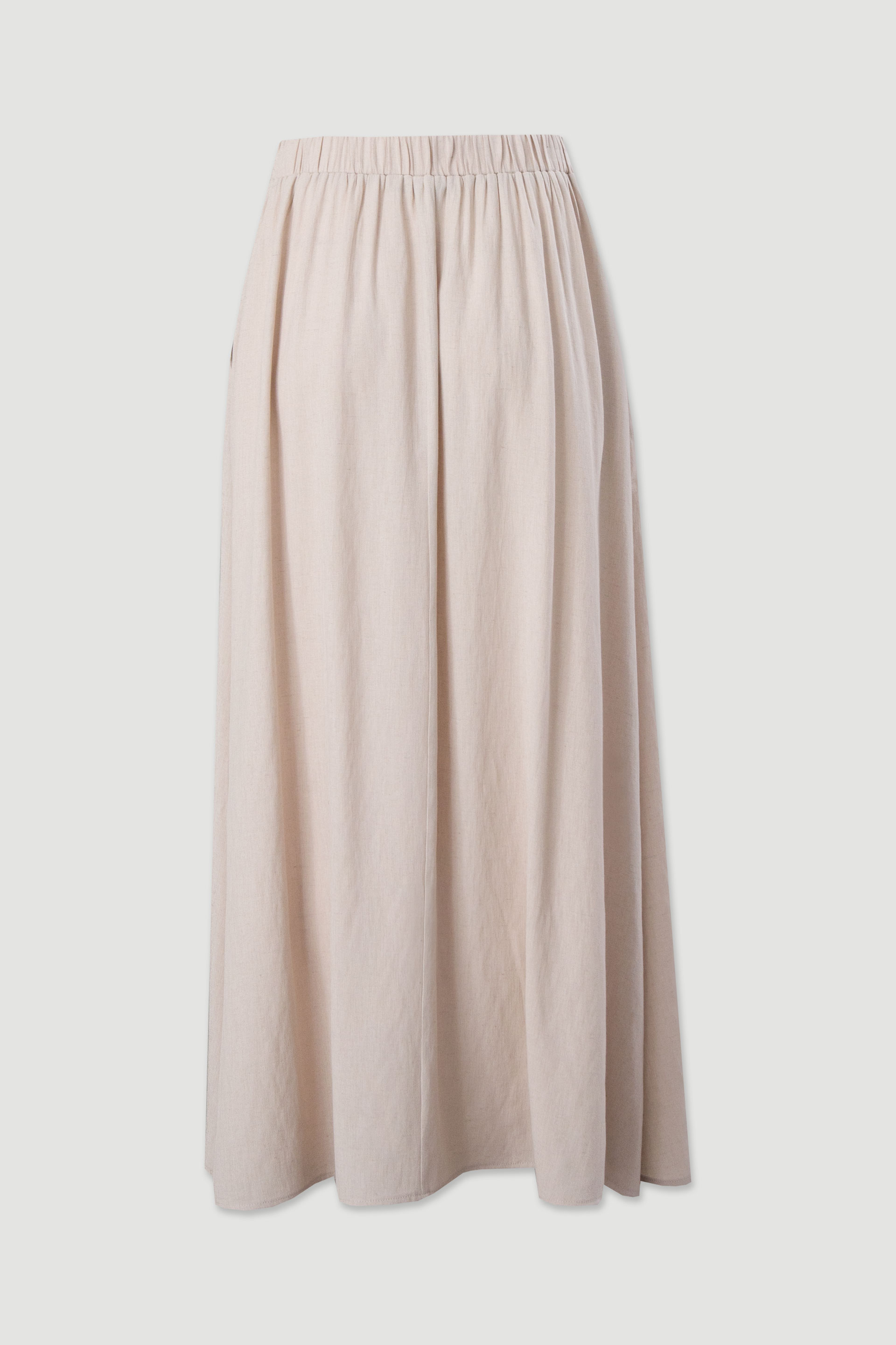 Long pleated skirt