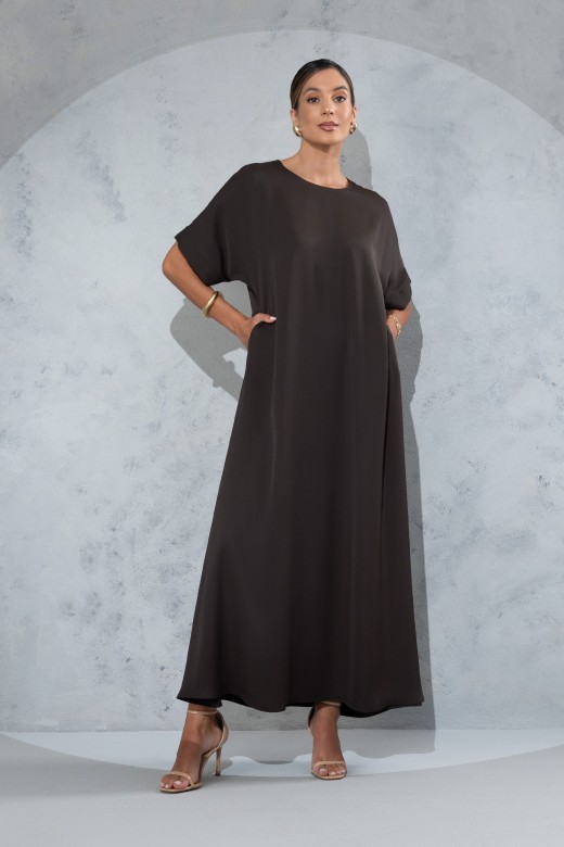 Vestido largo fluido con bolsillos