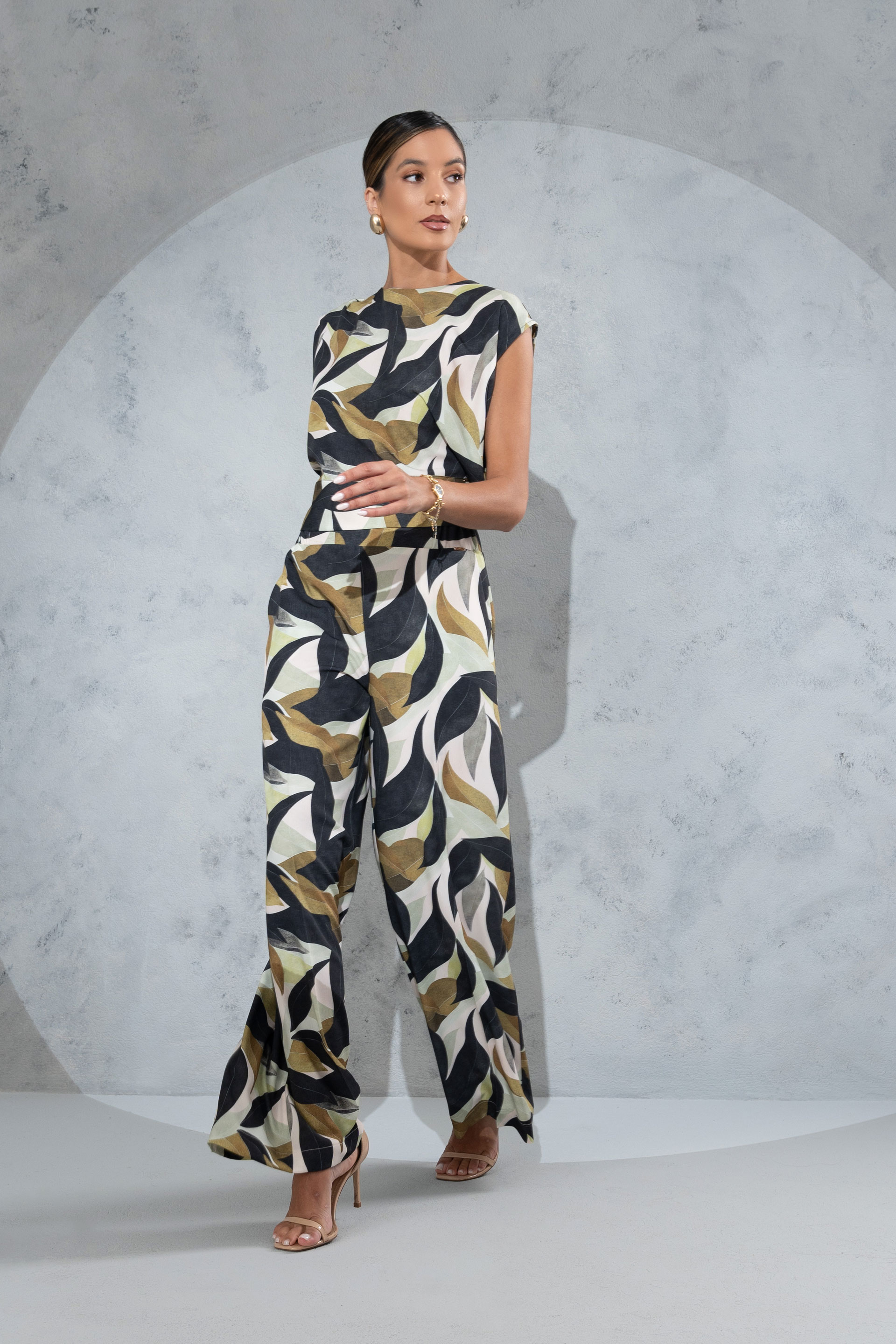 Calça fluida estampada