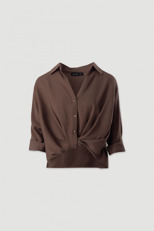 Blusa con nudo delantero y manga 3/4