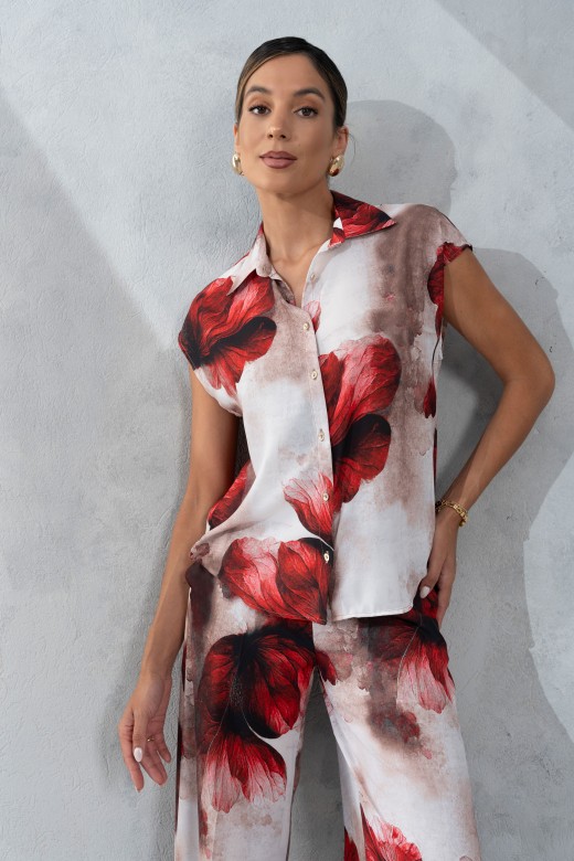 Blusa con estampado floral