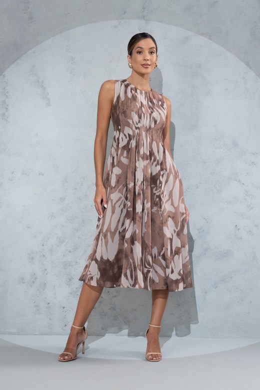 Vestido midi fluido estampado con detalle de pliegues