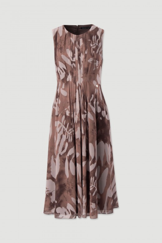 Vestido midi fluido estampado con detalle de pliegues