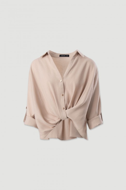 Blusa con nudo delantero y manga 3/4