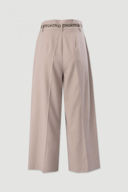 Pantaln corto wide leg en mezcla de lino con cinturn