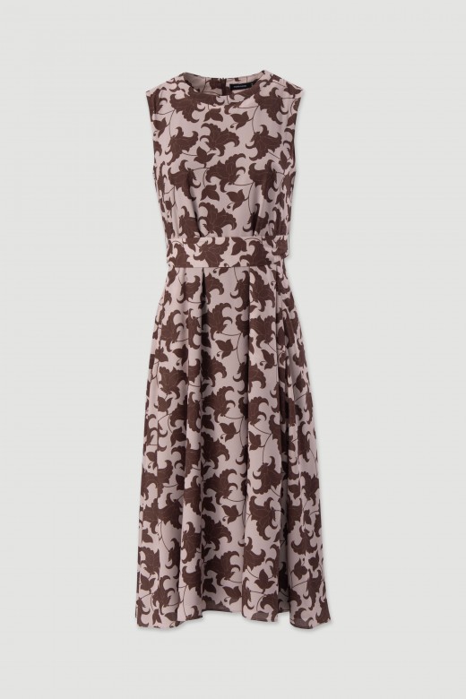 Printed midi dress with pleats and belt