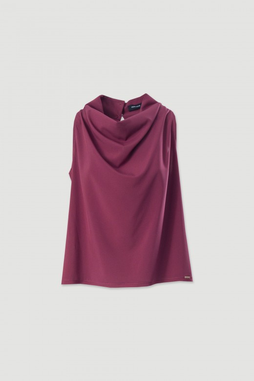 Top con cuello alto drapeado