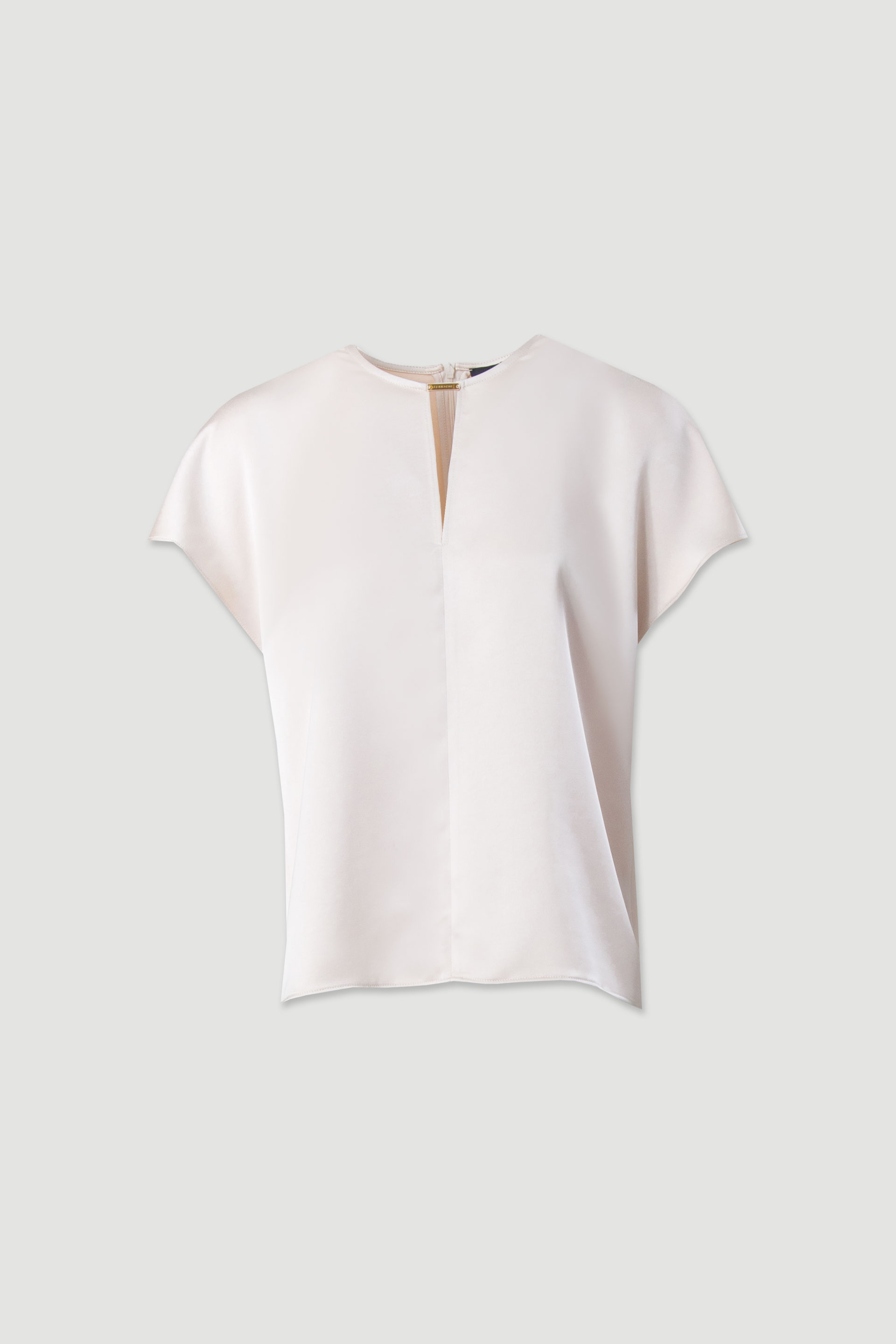 Blouse satinée avec encolure en v discrète