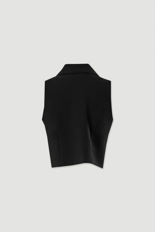 Asymmetric wrap vest