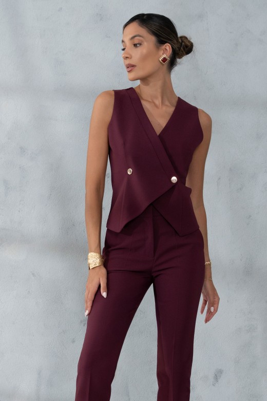 Fitted short vest with wrap-style closure