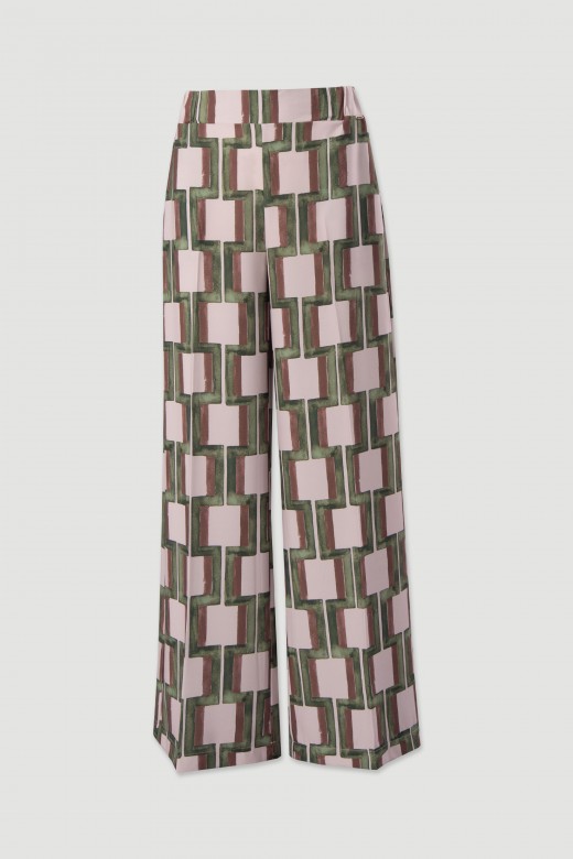 Wide leg printed trousers in fluid fabric