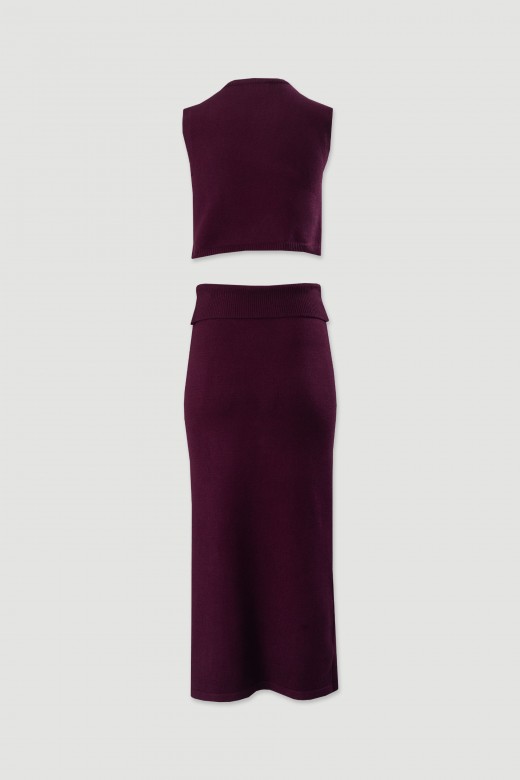 Conjunto de malha com top cruzado e saia lpis