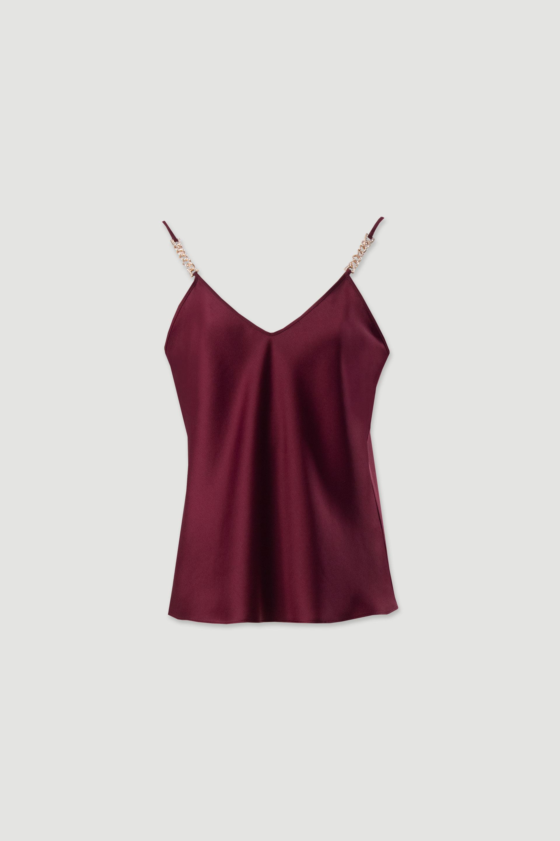 Top acetinado com alças de detalhe metálico