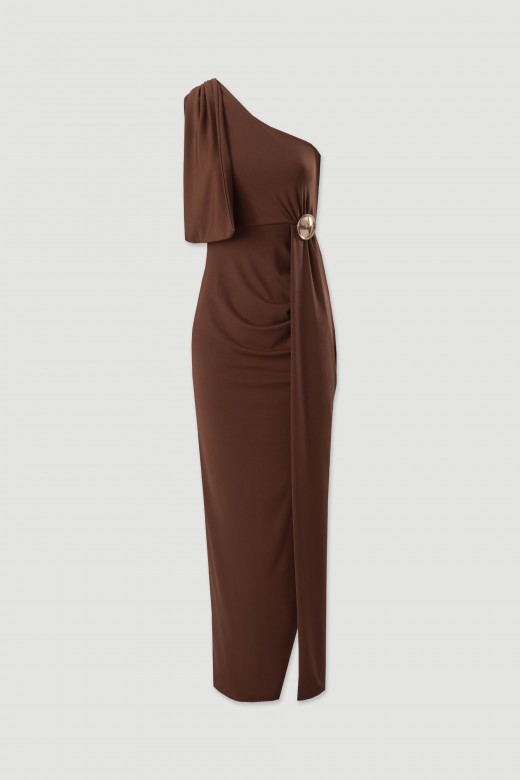 Vestido comprido assimtrico com detalhe dourado
