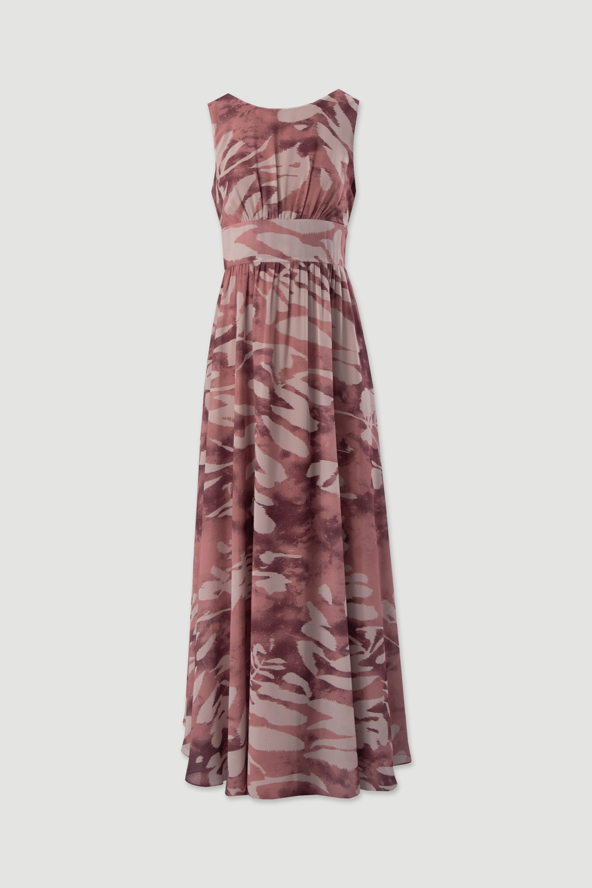 Vestido largo fluido con lazada en la espalda