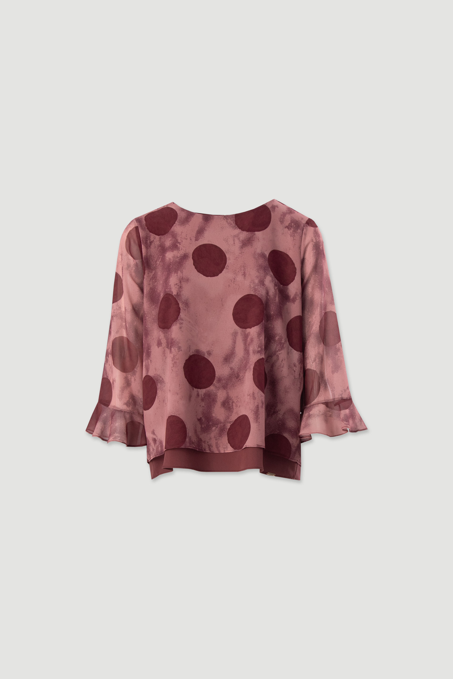 Blusa estampada con mangas con volante