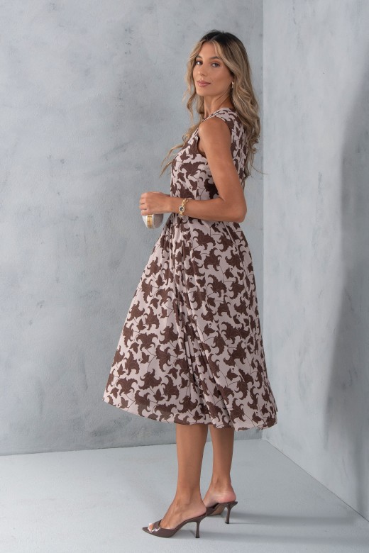 Printed midi dress with pleats and belt
