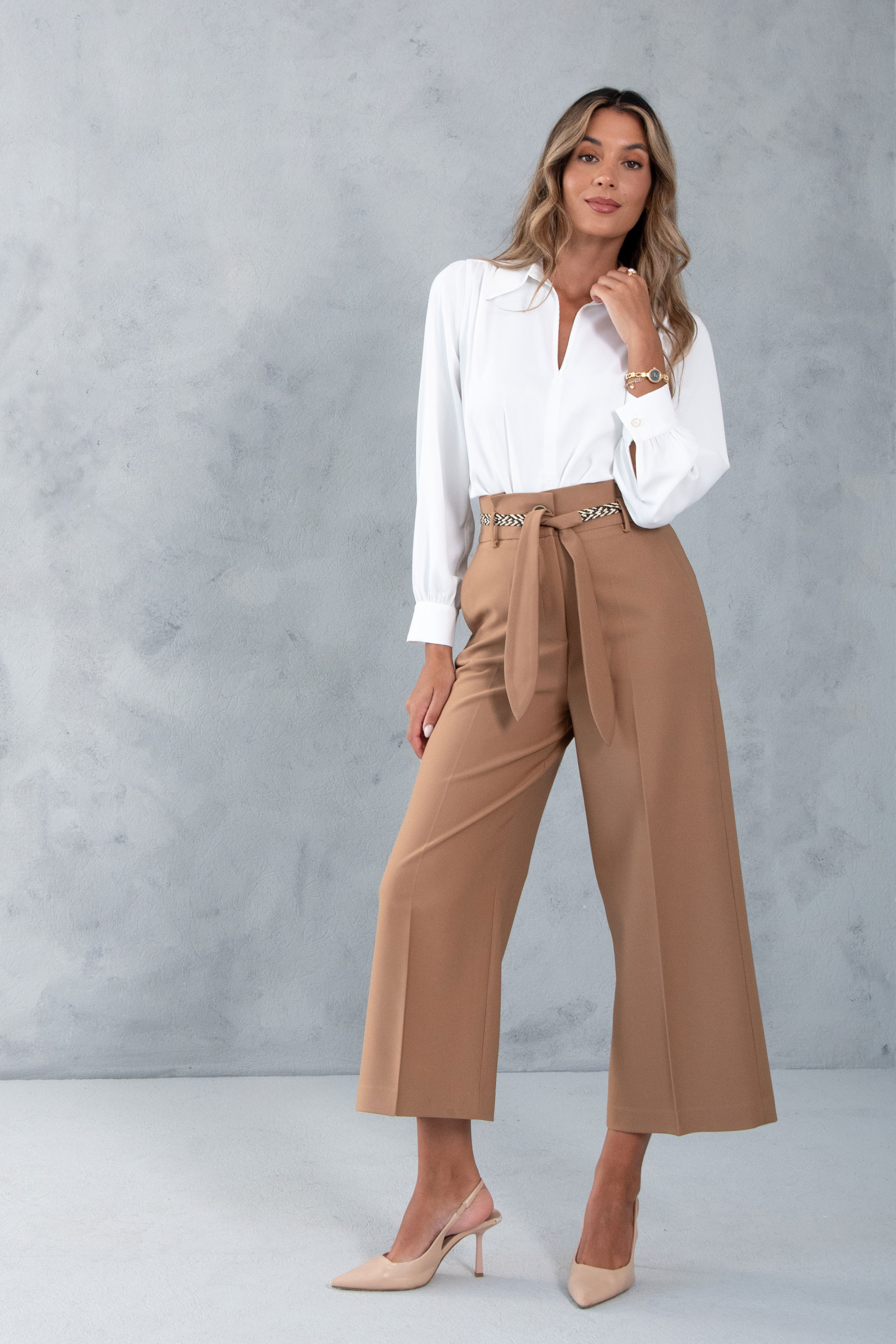 Pantalon fluide taille haute avec ceinture