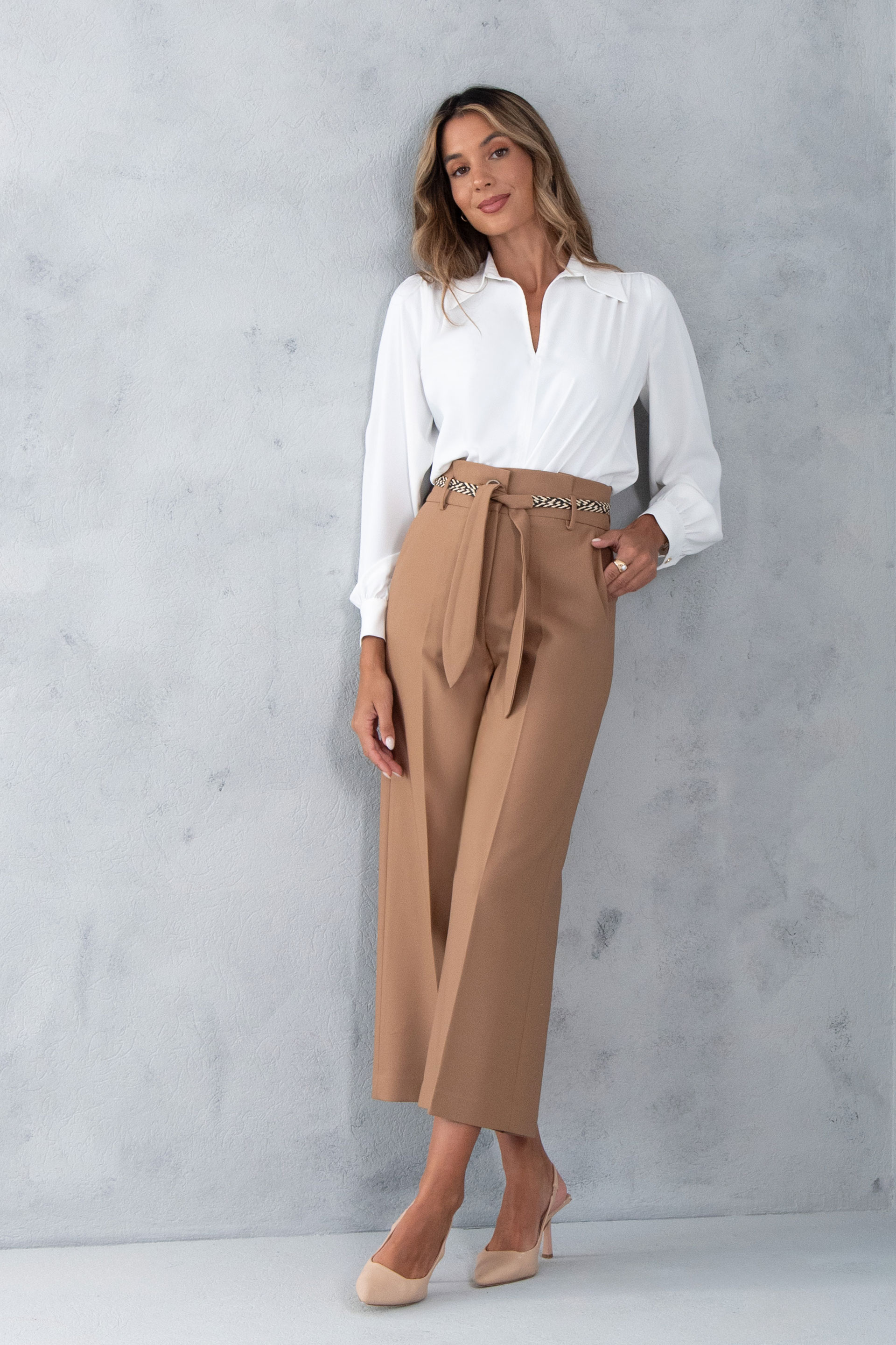 Túnica fluida con mangas abullonadas