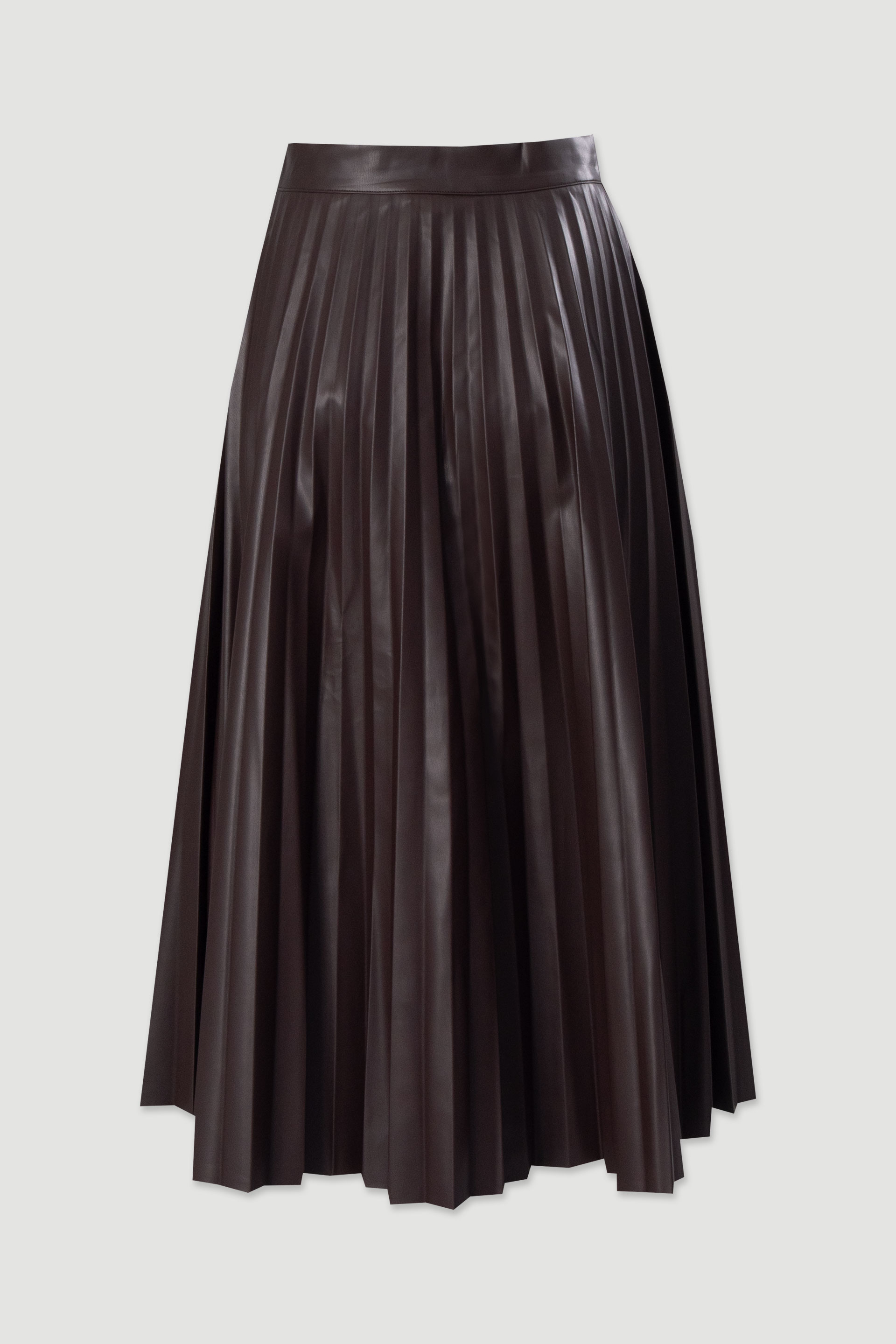 Saia midi em napa plissada