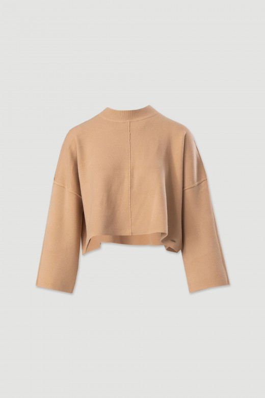 Pull court en maille avec dtail nervur